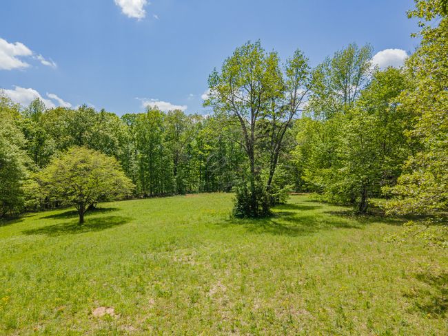 2724 She Boss Rd, House other with 2 bedrooms, 2 bathrooms and 4 parking in Duck River TN | Image 36