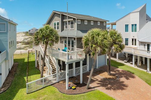 4247 Sandpiper Lane, Galveston, TX, 77554 | Card Image