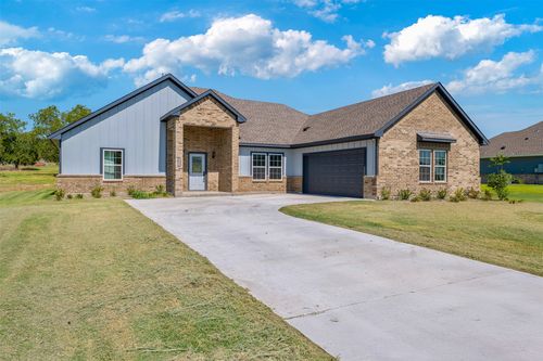 1013 Don Eve Ct, Azle, TX, 76020-2059 | Card Image