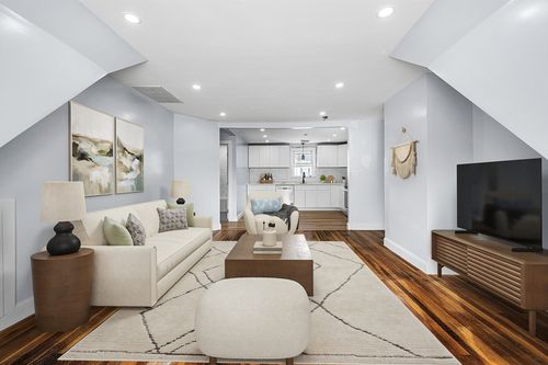 12 Purchase St, Taunton, MA, 02780-2602 | Card Image