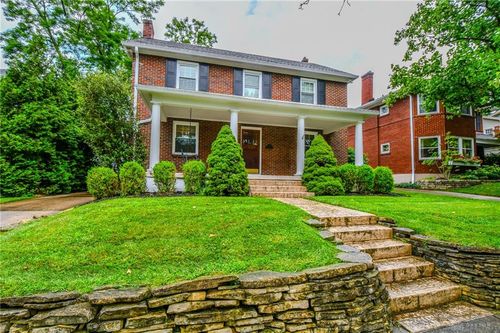 15 Lonsdale Ave, Oakwood, OH, 45419-3143 | Card Image