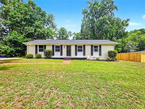 273 Norton Cir Se, Smyrna, GA, 30082-2115 | Card Image