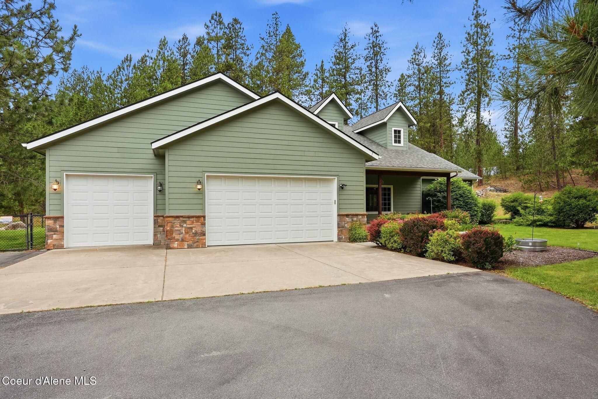 Residential in Hauser 5