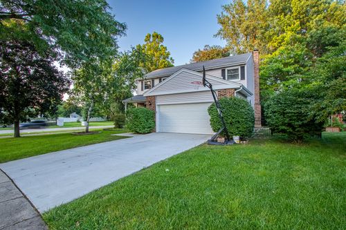 1201 Pinetree Ln, Bartlett, IL, 60103-5828 | Card Image
