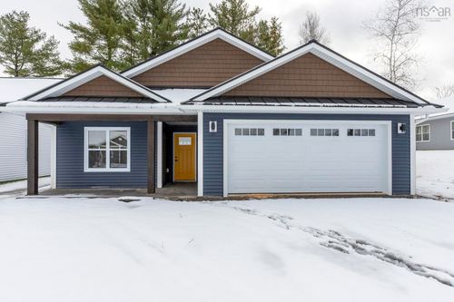 10 Peterson St, Cambridge, NS, B0P | Card Image