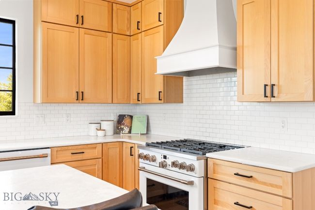 557 St Andrews Dr, House other with 6 bedrooms, 5 bathrooms and null parking in Bozeman MT | Image 11