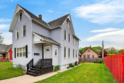 2428 N 6th St, Milwaukee, WI, 53212-2756 | Card Image