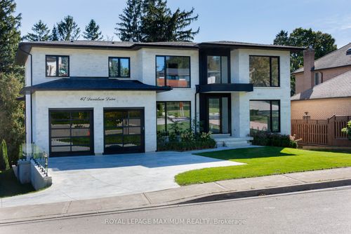 67 Davidson Dr, Woodbridge, ON, L4L1M2 | Card Image