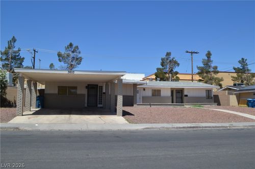 3653 Algonquin Dr, Las Vegas, NV, 89169-3160 | Card Image