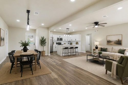 1120 17th Ave N, Texas City, TX, 77590-5715 | Card Image