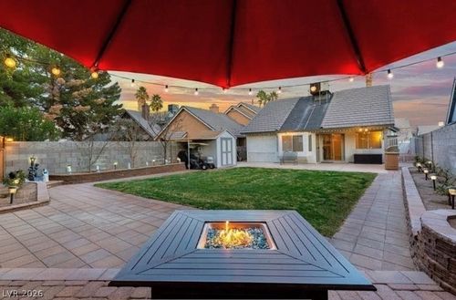 1660 Duarte Dr, Henderson, NV, 89014-3560 | Card Image