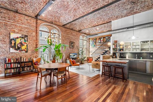 apt-302-105 S 12th St, PHILADELPHIA, PA, 19107-4826 | Card Image