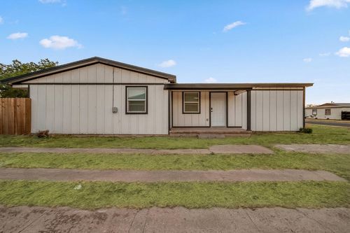 1510 Wood St, Big Spring, TX, 79720-3742 | Card Image