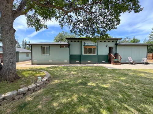 29093 Day Rd, Mcarthur, CA, 96056-8533 | Card Image