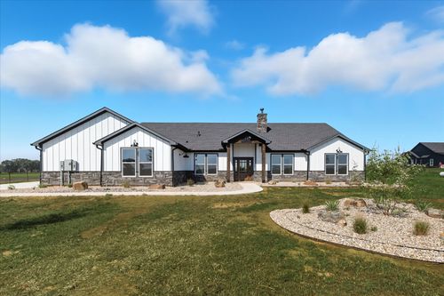 835 Club Lake Rd, Whitesboro, TX, 76273 | Card Image