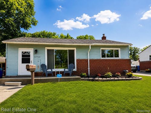 27768 Rialto St, Madison Heights, MI, 48071-3442 | Card Image