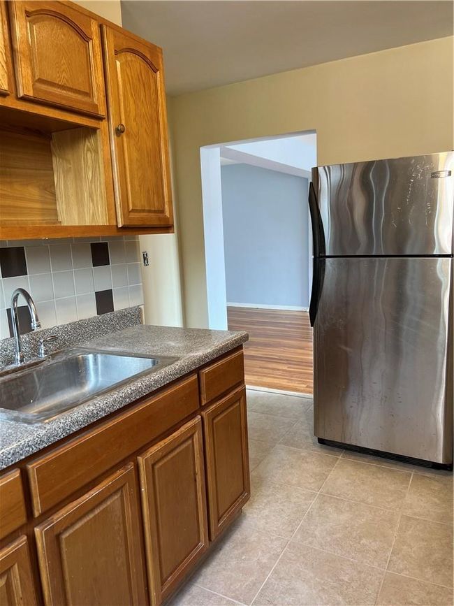 APT-3H - 300 N Broadway, Home with 2 bedrooms, 1 bathrooms and null parking in Yonkers NY | Image 8