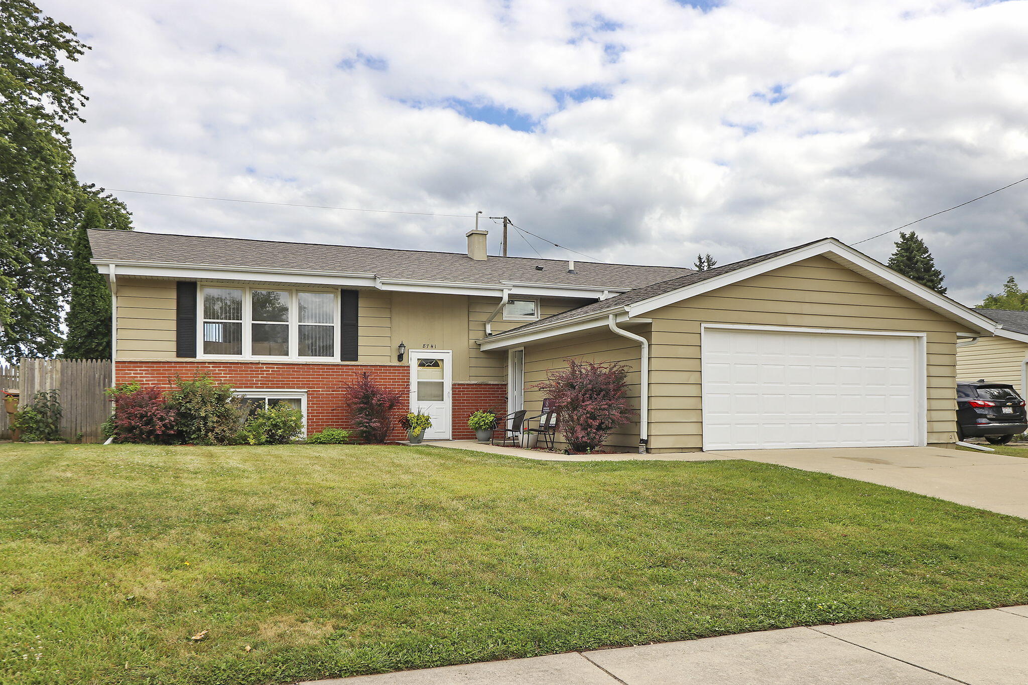 43rd Ave, Kenosha, WI 53142