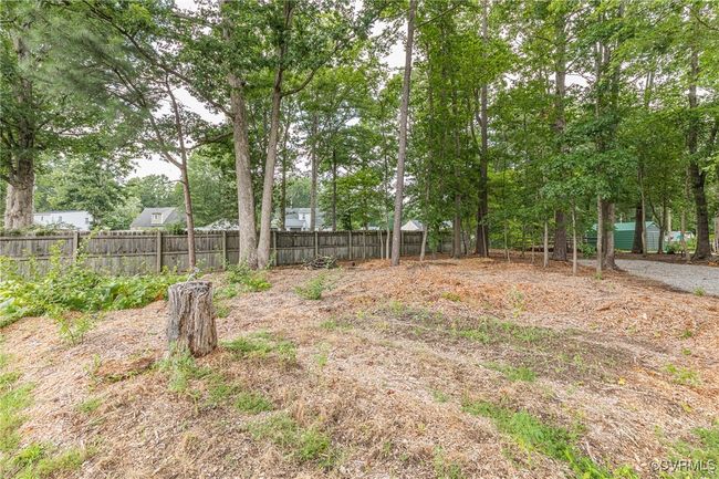 View of yard | Image 39
