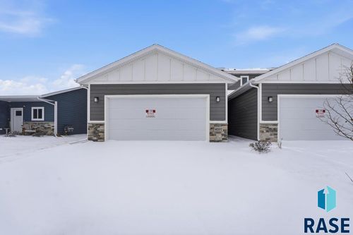 6207 S Hunt Pl Place, Sioux Falls, SD, 57106 | Card Image
