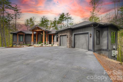 726 Ugugu Dr, Brevard, NC, 28712-6442 | Card Image
