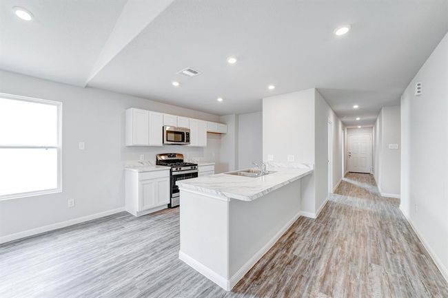 121 Pine Burr St, House other with 4 bedrooms, 2 bathrooms and 2 parking in Lufkin TX | Image 13
