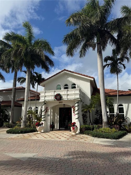 103-103 Villa Cir, Boynton Beach, FL, 33435-8902 | Card Image