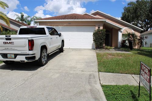 11111 Bloomington Dr, Tampa, FL, 33635-1521 | Card Image