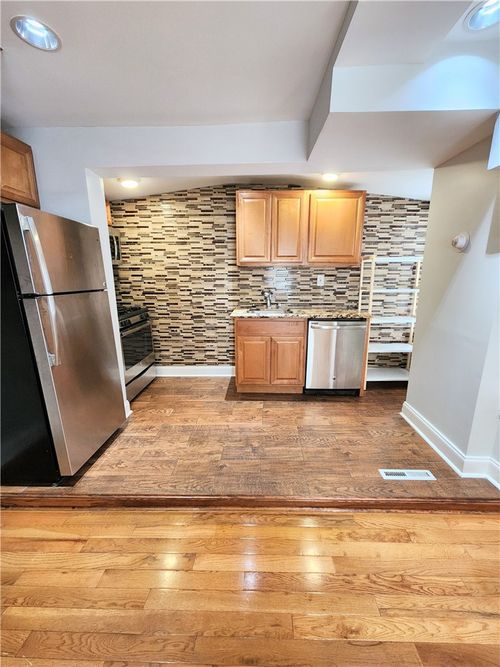4507 Davison St, Pittsburgh, PA, 15201-1725 | Card Image