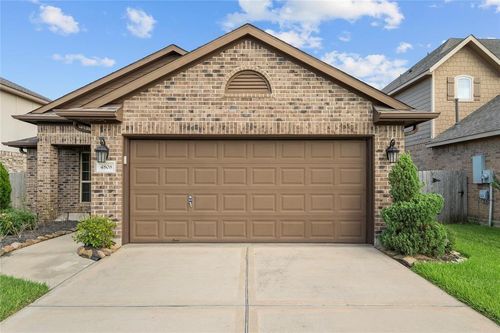 4808 Ladona Ct, League City, TX, 77573-7111 | Card Image