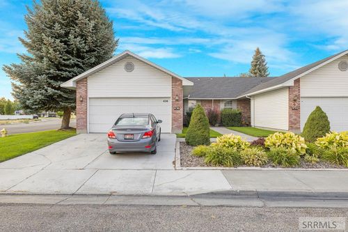 636 Montcliffe Dr, Idaho Falls, ID, 83401-6103 | Card Image