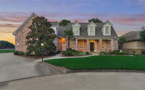 267 Sunnyvale E, Montgomery, TX, 77356-8353 | Card Image