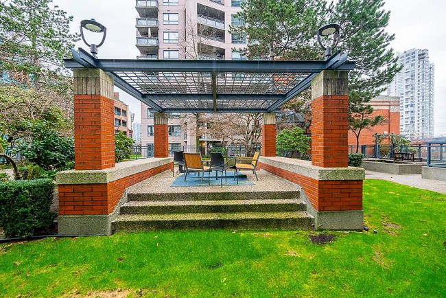 1703 - 289 Drake Street, Condo with 2 bedrooms, 2 bathrooms and 2 parking in Vancouver BC | Image 26
