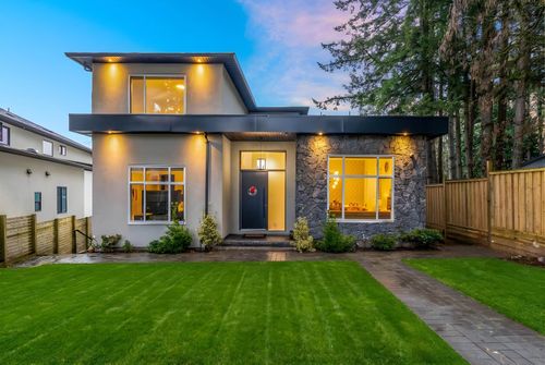 13995 79a Ave, Surrey, BC, V3W7X9 | Card Image