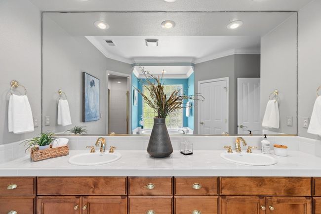 5036 Spanish Bay Circle, House other with 4 bedrooms, 3 bathrooms and null parking in Stockton CA | Image 56