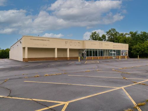 510 E Glade St, Glade Spring, VA, 24340-5939 | Card Image