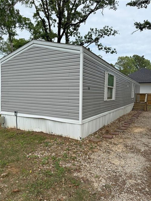 211 Antilles Dr, Pointblank, TX, 77364-4406 | Card Image