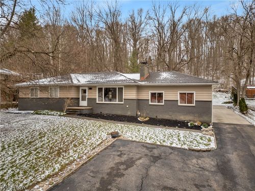 10905 Greenhaven Parkway, Brecksville, OH, 44141 | Card Image