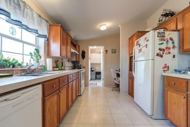 1307 15 Th St, House other with 3 bedrooms, 3 bathrooms and null parking in Plains TX | Image 26