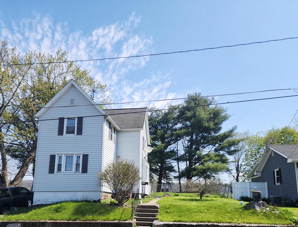 Magee St, Elmira, NY 14901