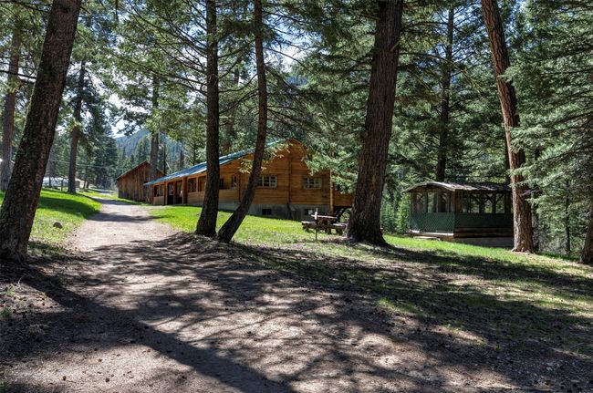 283 Lost Trail Hot Springs Rd, House other with 24 bedrooms, 24 bathrooms and null parking in Sula MT | Image 22