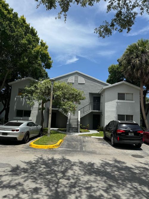 apt-b-984 Lake Victoria Dr, West Palm Beach, FL, 33411-9408 | Card Image
