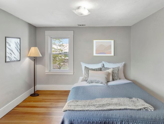 74 Kenberma St, House other with 5 bedrooms, 2 bathrooms and 2 parking in Hull MA | Image 28