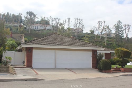 450 S Mountain Glen Rd, Anaheim, CA, 92807-3502 | Card Image