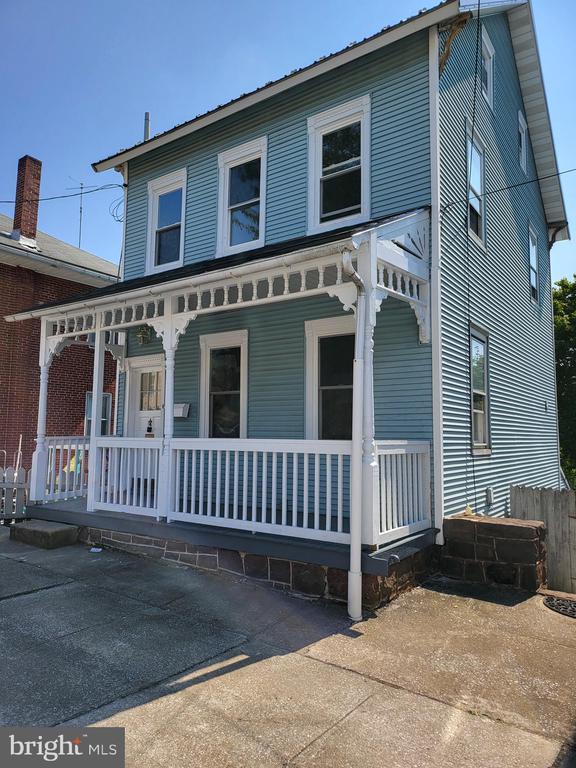 Mohn St, Mohnton, PA 19540