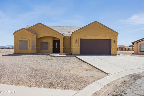 9461 W Kramer Place, Arizona City, AZ, 85123 | Card Image