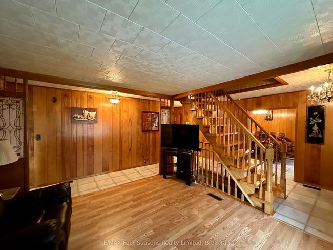 5601 County Rd 9, House other with 3 bedrooms, 1 bathrooms and 6 parking in New Lowell ON | Image 12