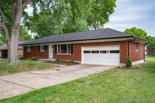 1334 Mill Ln, New Albany, IN, 47150-1800 | Card Image