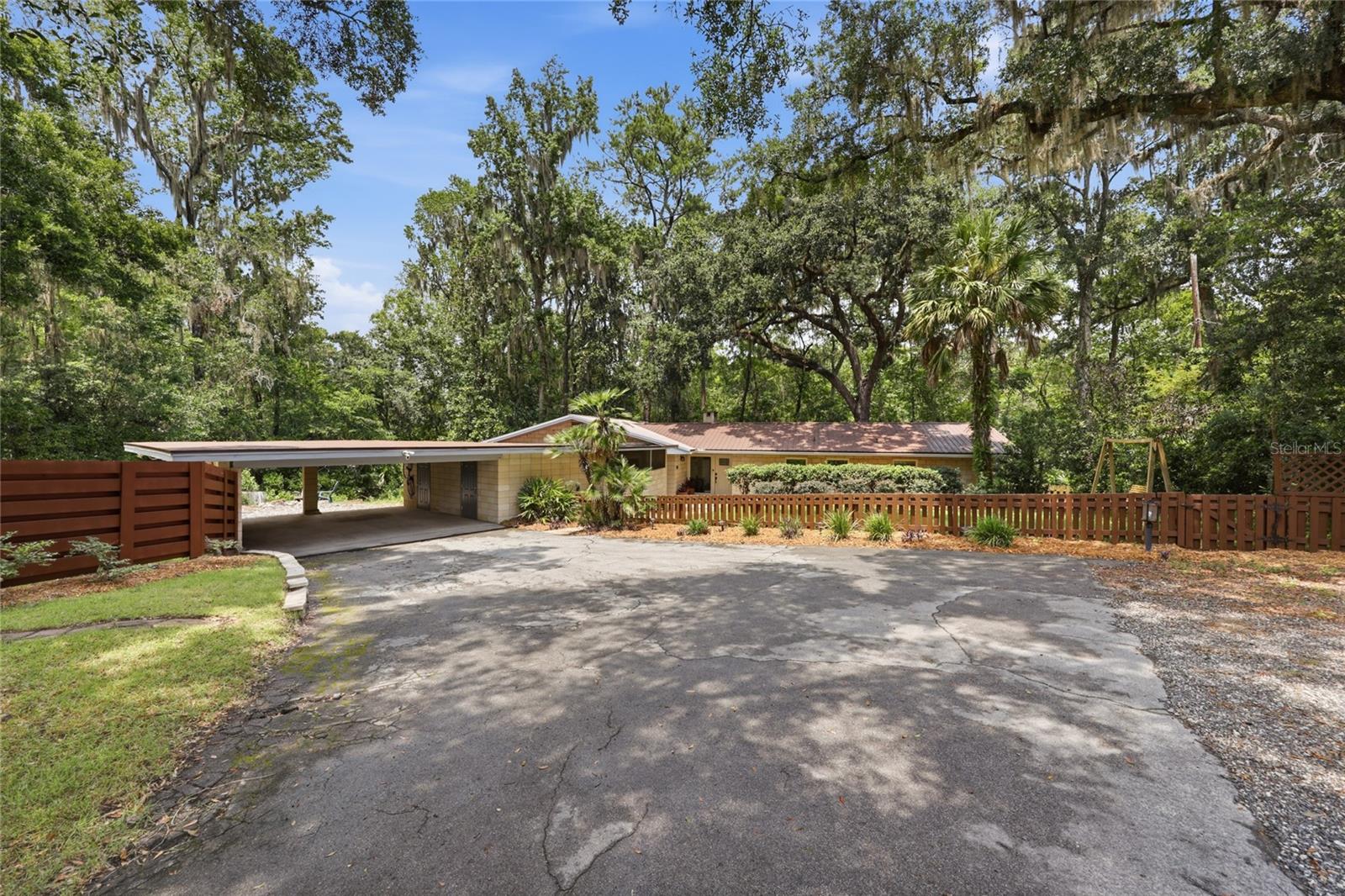 Residential in GAINESVILLE 4