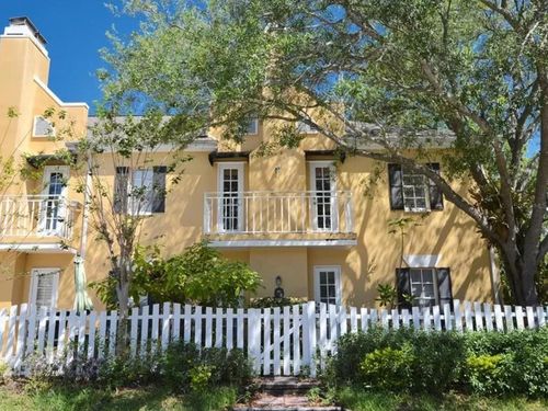 apt-102-2315 Clewis Ct, TAMPA, FL, 33629-6268 | Card Image
